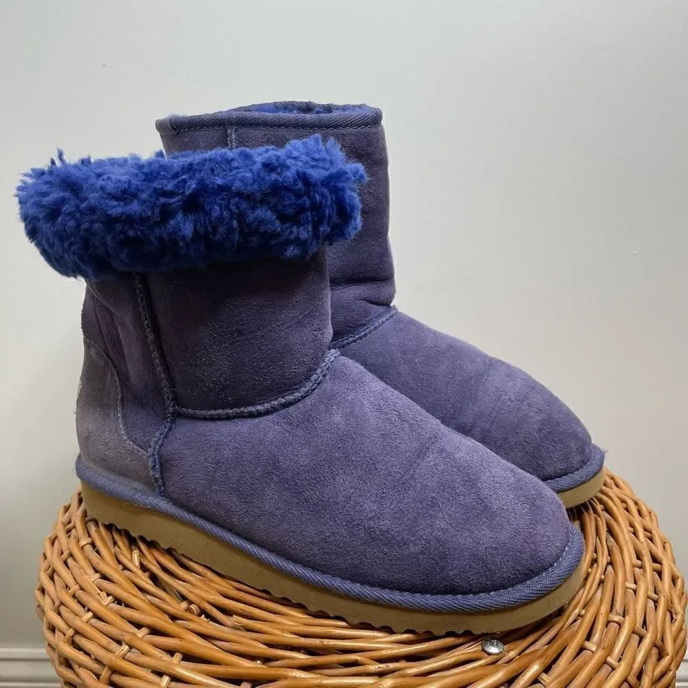 UGG Australia Classic Short 5251 Leather Sheepskin 6 Winter Boots Navy Blue